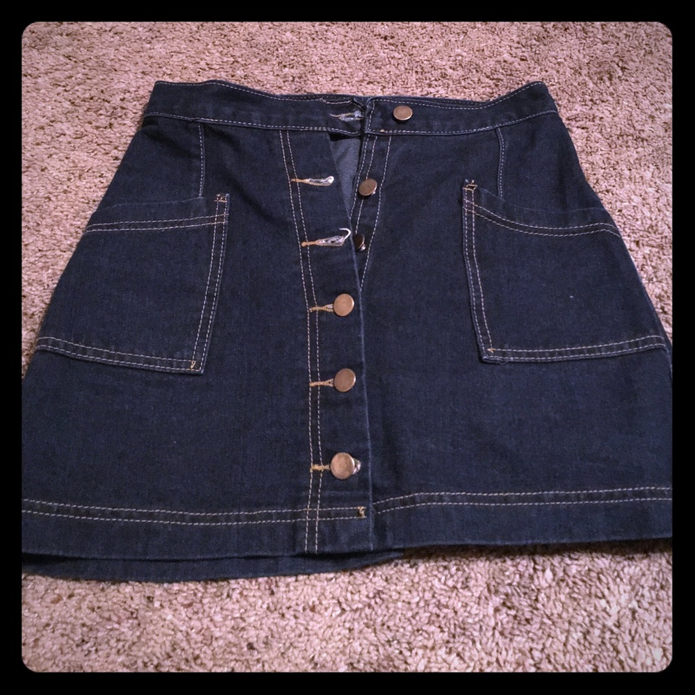 Denim skirt