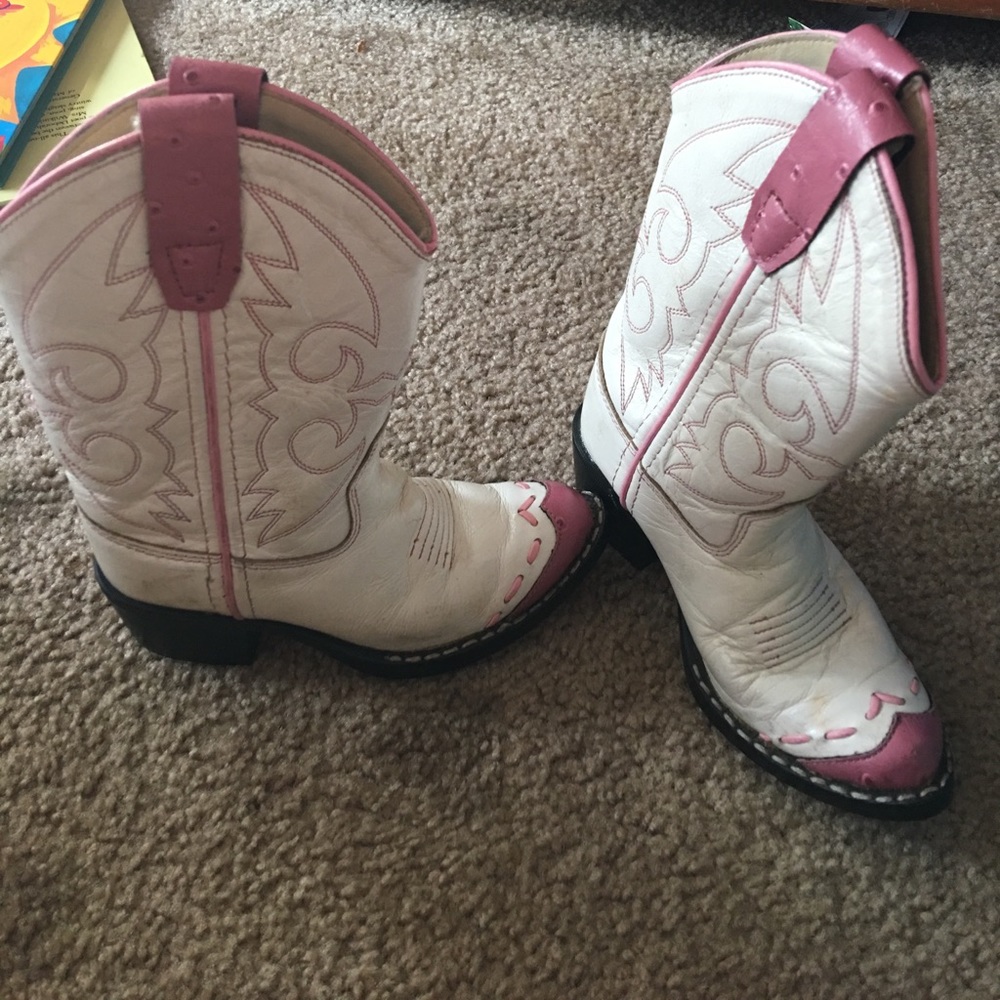 Girls cowboy boots