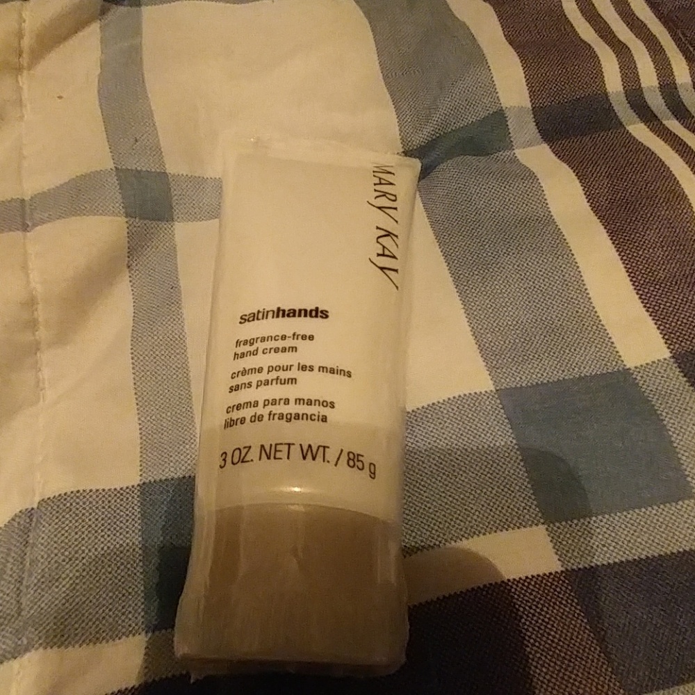 Mary kay satin hands Hand cream