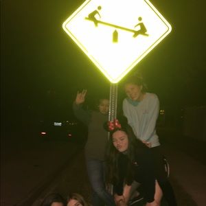 Meet your Posher, Abbey