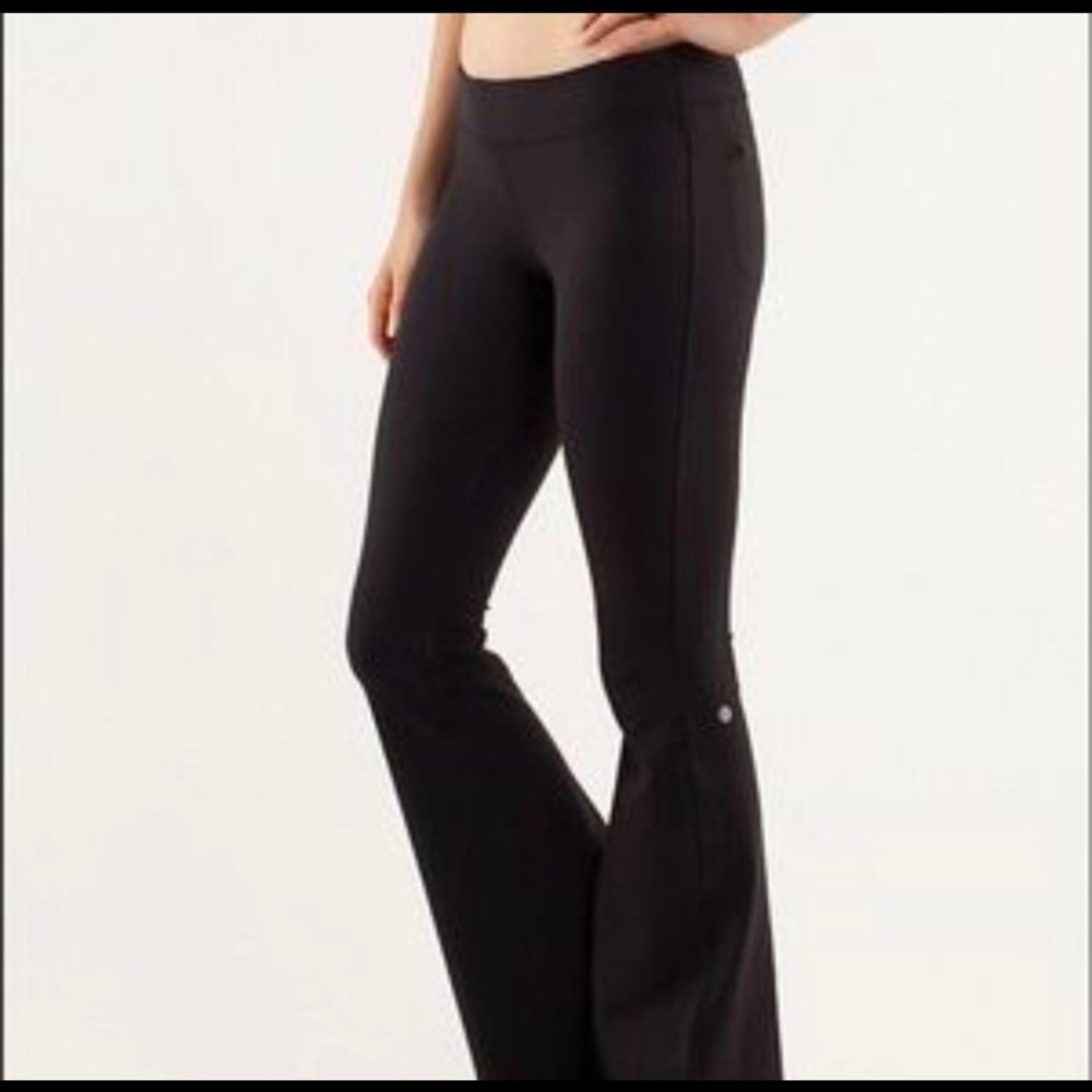 Wanderful flare LuLulemon pants