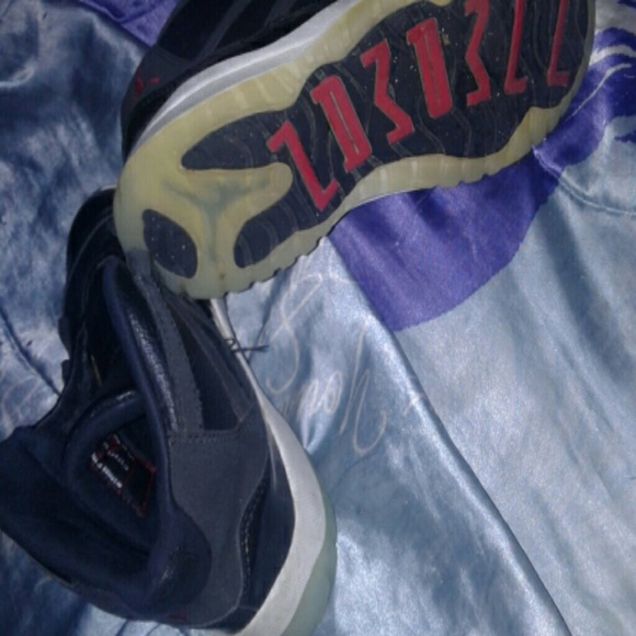 Limited  edition jordan 11s - Picture 2 of 4