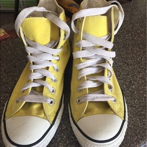 High top yellow converse
