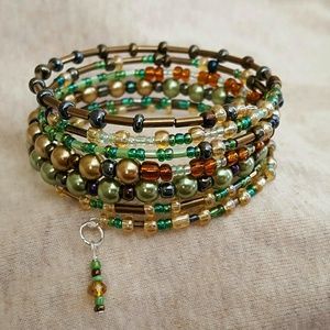 Memory wire bracelet