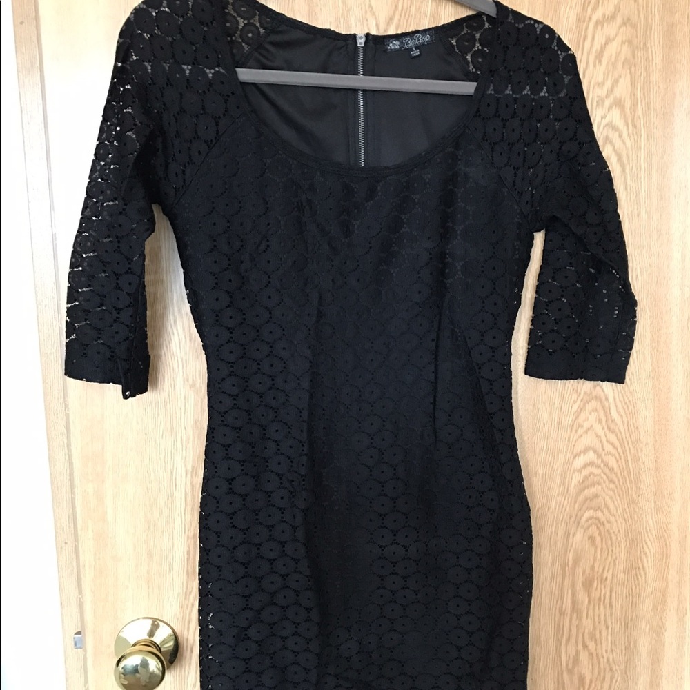Black lace bodycon dress