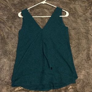 Green Short Sleeve Shirt. Size XS