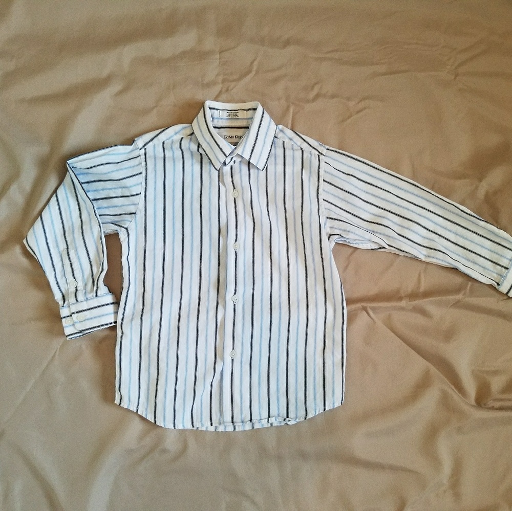 ☇2/$10 Boys Calvin Klein Dress Shirt