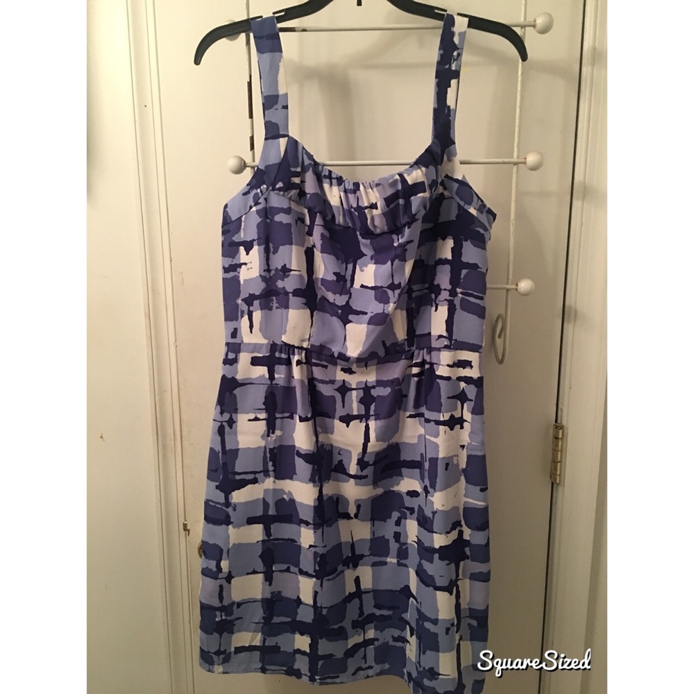 MAKE AN OFFER Banana  Republic Size 10 Blue Dress