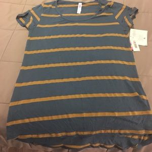 Small Classic T Lularoe