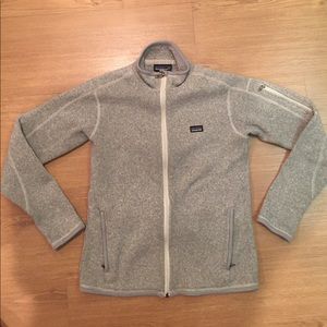 Patagonia grey sweatshirt