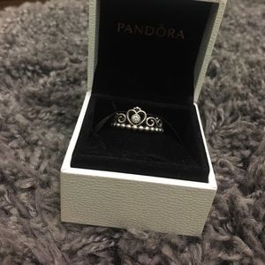 PANDORA PRINCESS RING