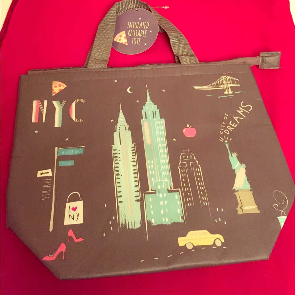 😜HP🙃 ONLY ONE! 🗽NYC Lunch Tote🗽