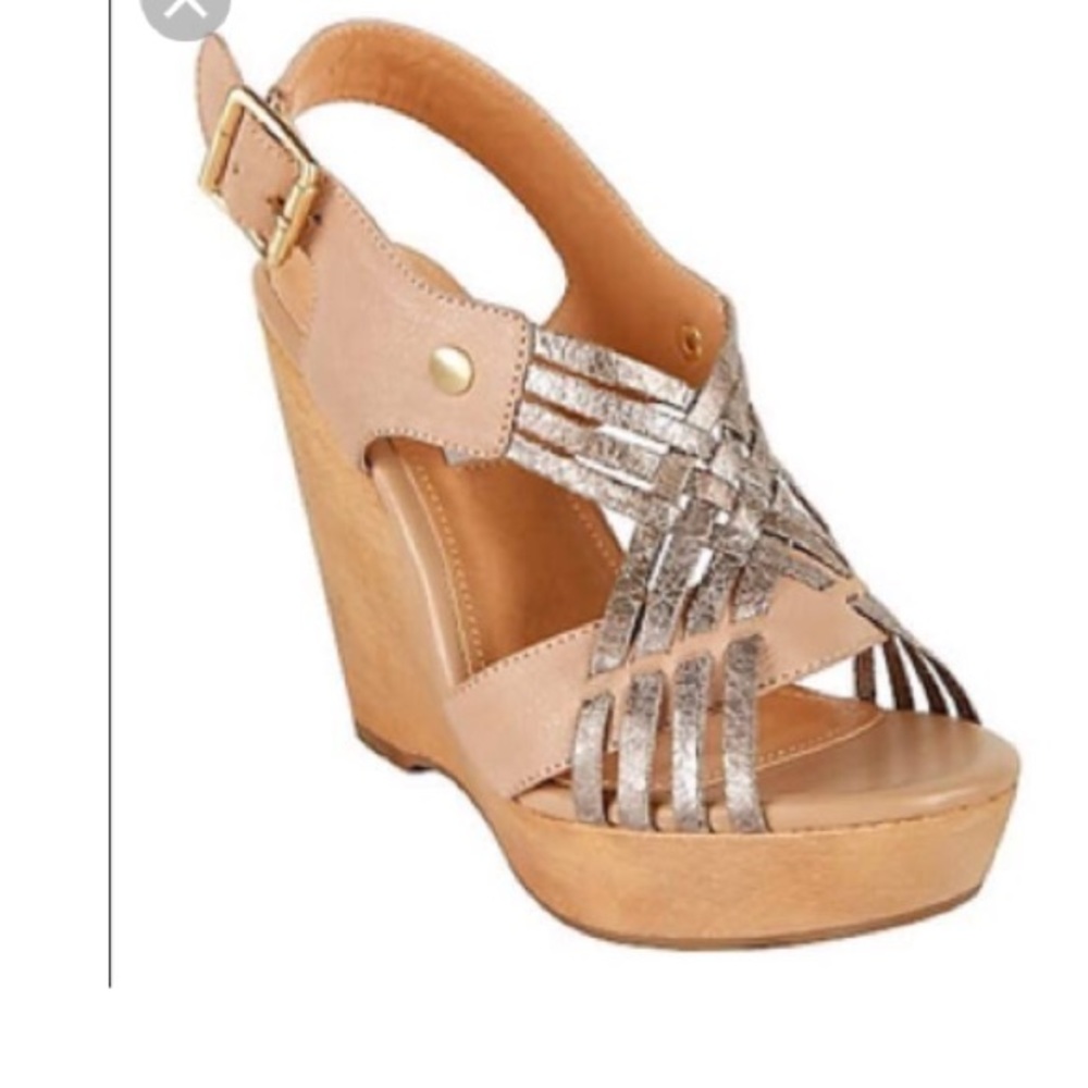 Steve Madden wedges