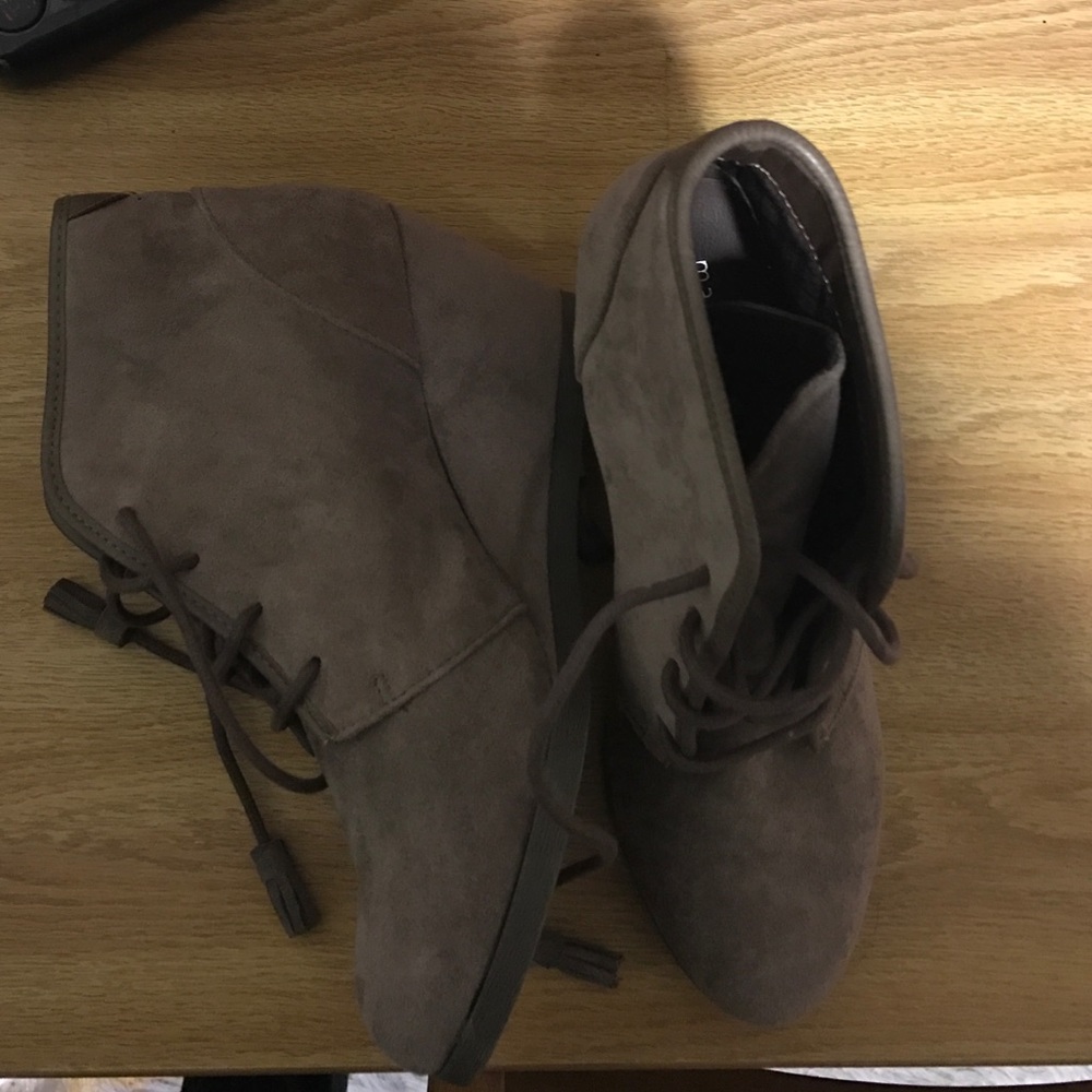 Grey Madden Booties Size 9.5