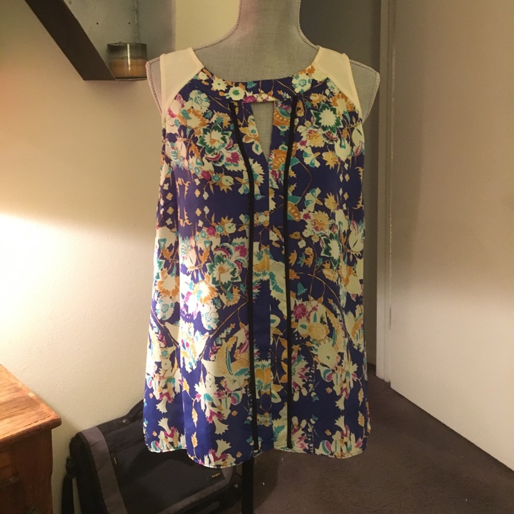 Top size XL