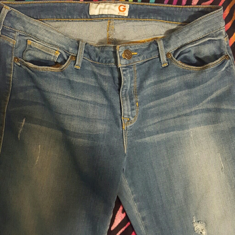 GUESS skinny jeans