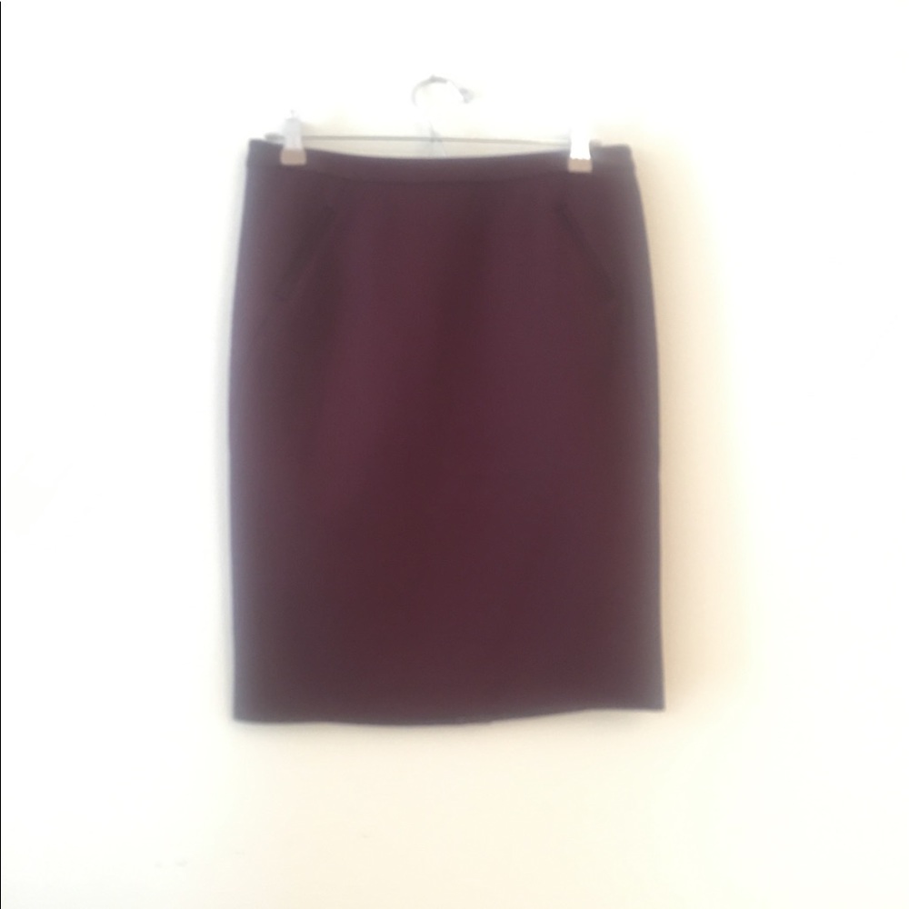 LOFT SKIRT BURGUNDY NWT
