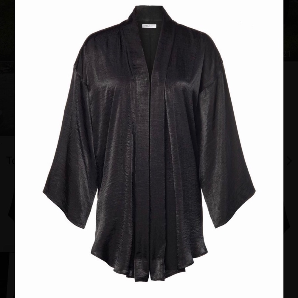Stylemint Black Gypsy Kimono