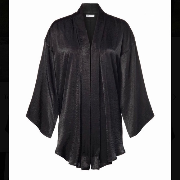 Stylemint Black Gypsy Kimono - Picture 1 of 6