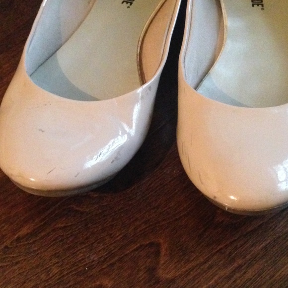 Nude Ballet Flats - Picture 3 of 5