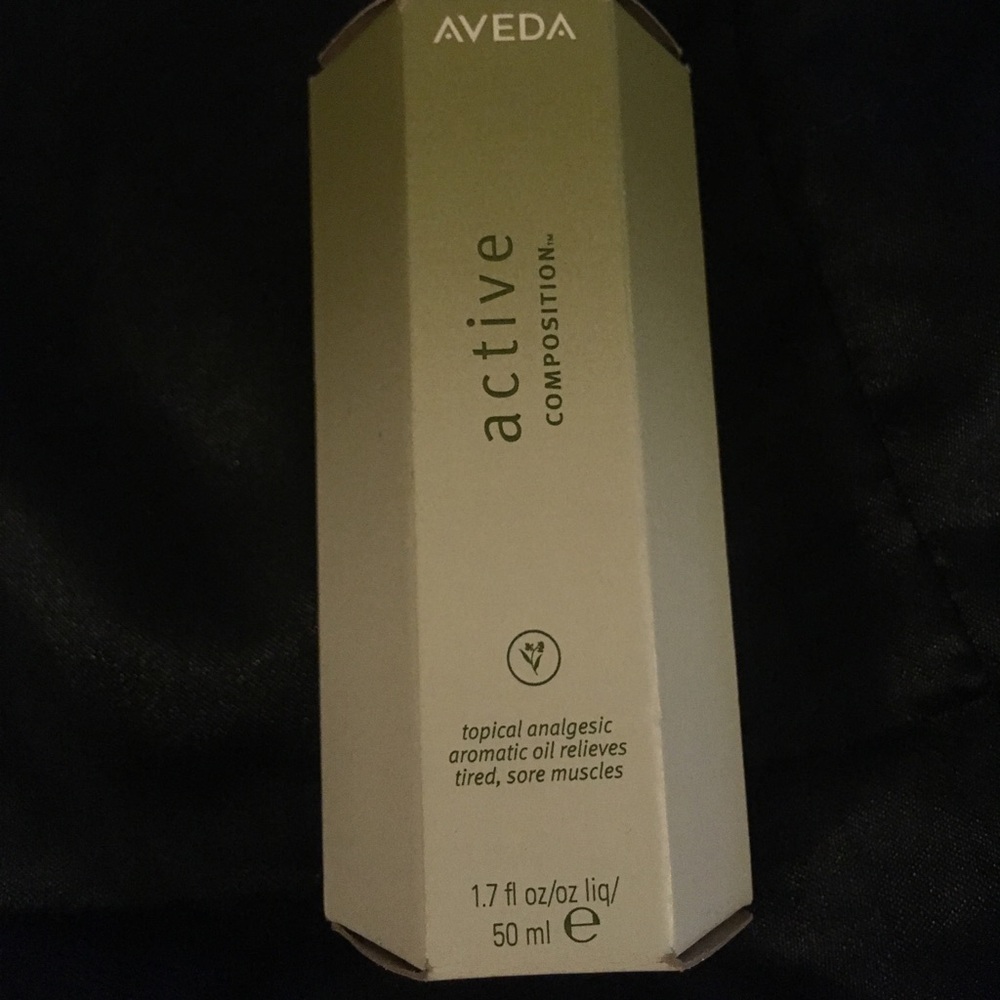 NEW Aveda Active Oil