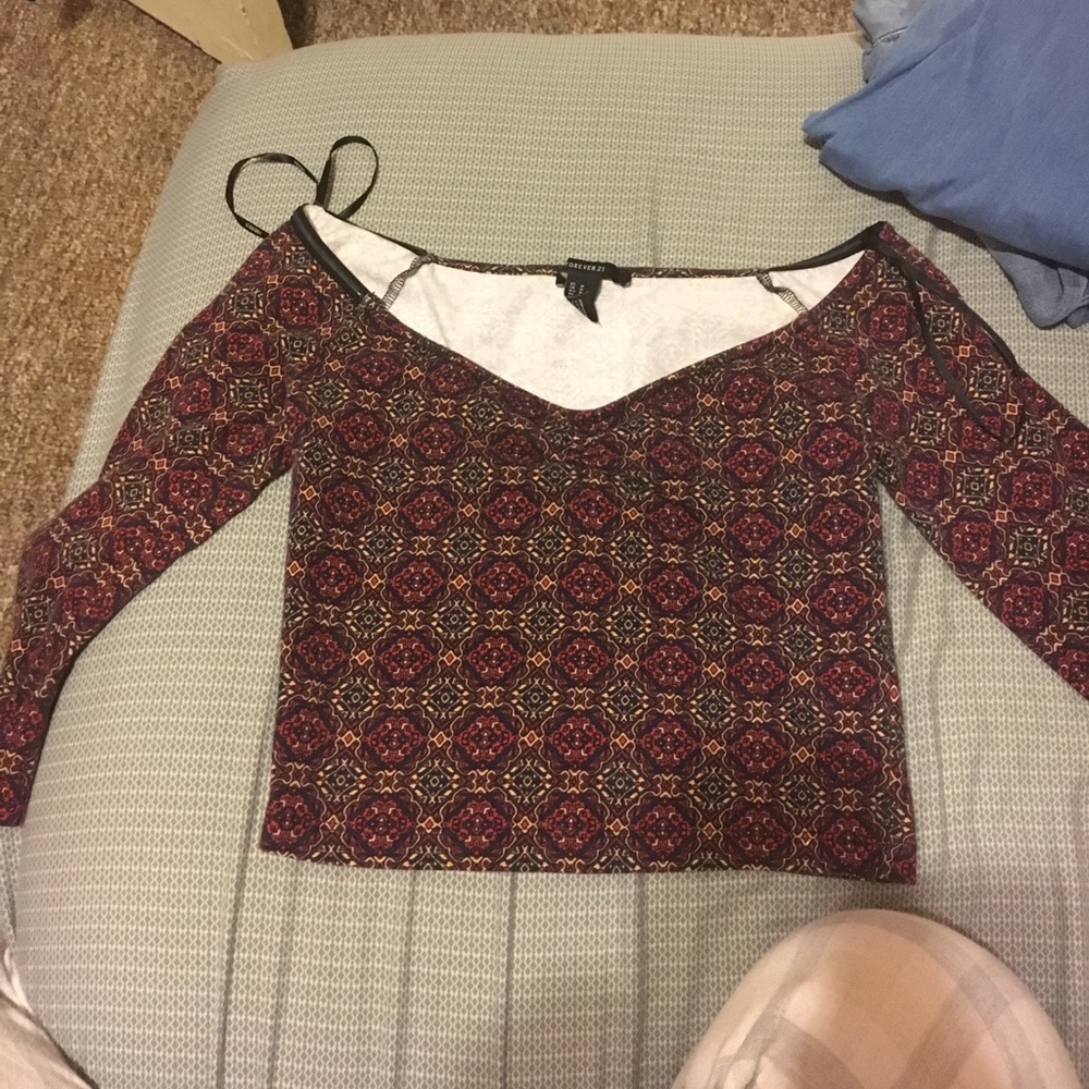 Crop top