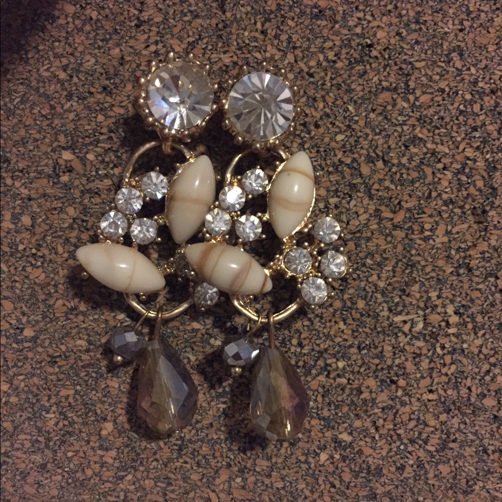 BKE earrings
