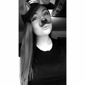 Meet your Posher, Erika