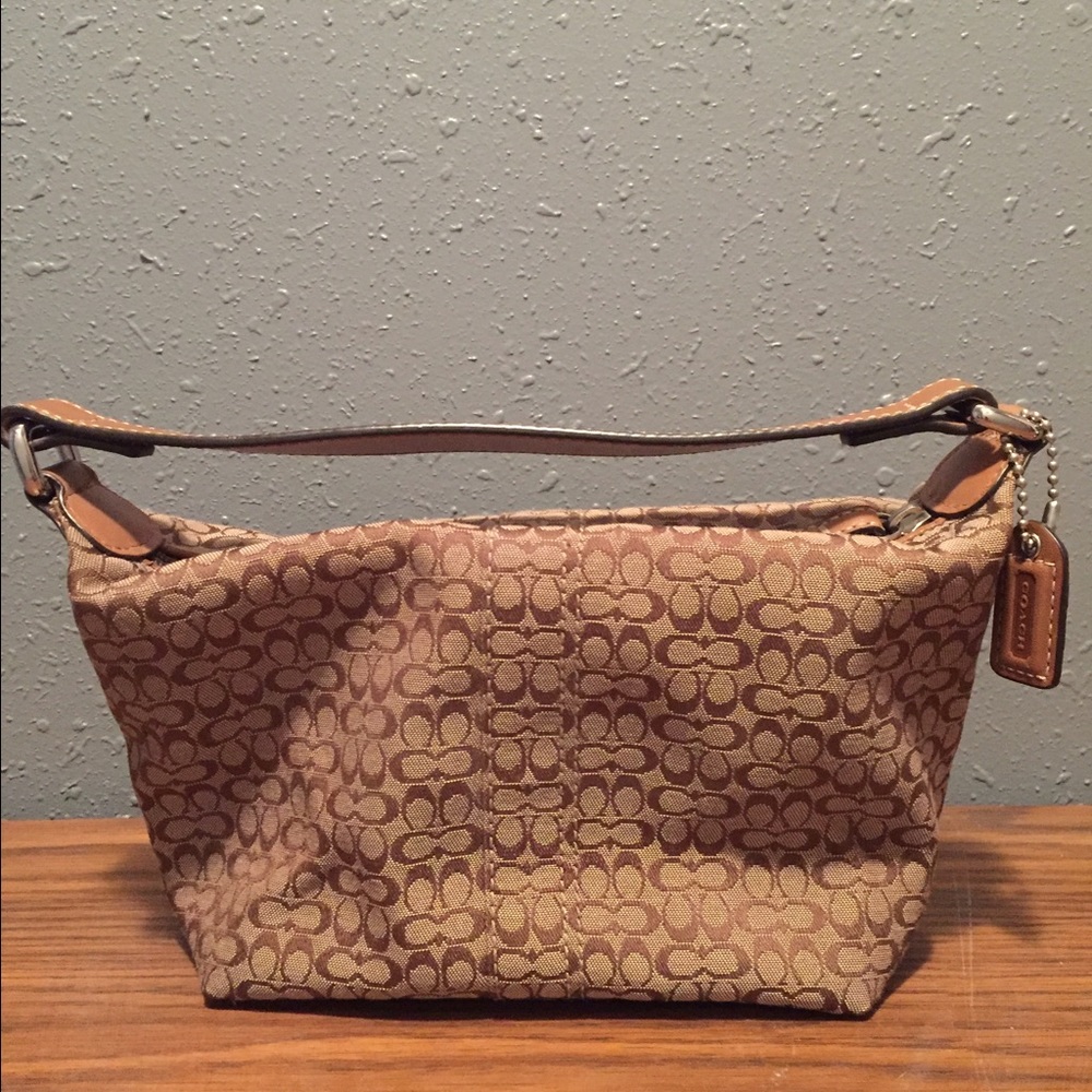 Small brown Coach purse