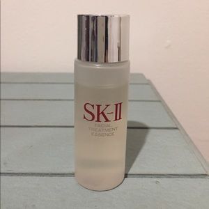 SK-II Facial Treatment Essence