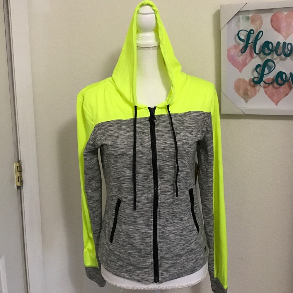 Nicki Minaj zip up hoodie size M