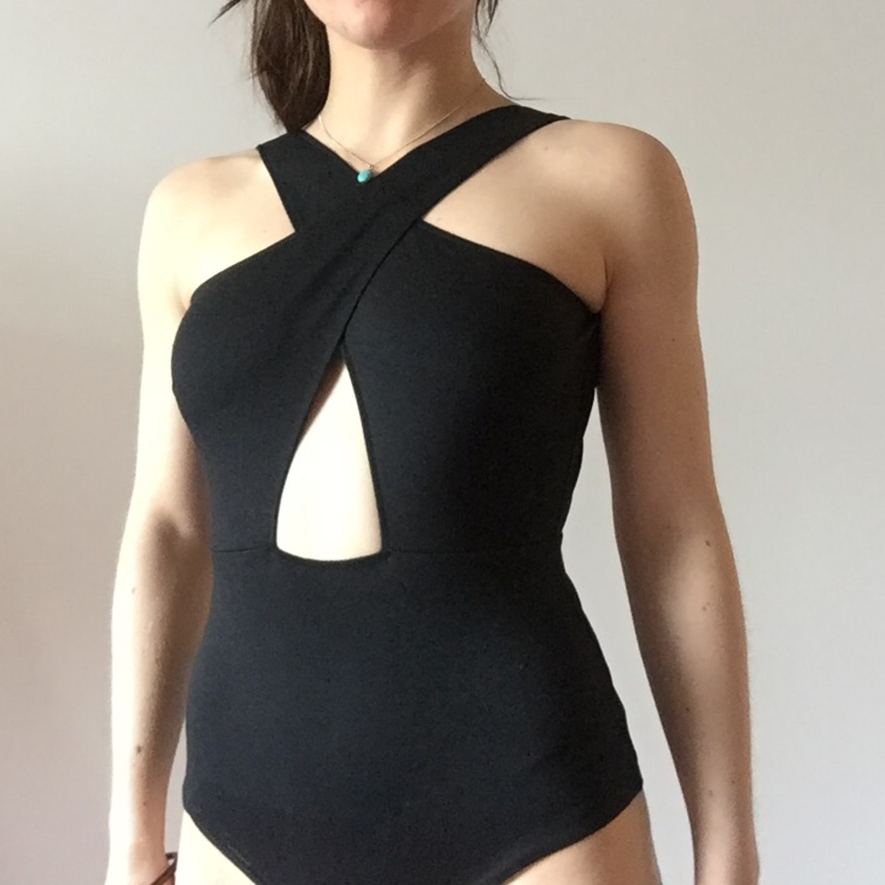 Oh My Love Black Backless Cross Front Bodysuit XS