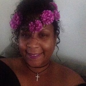 Meet your Posher, Natasha