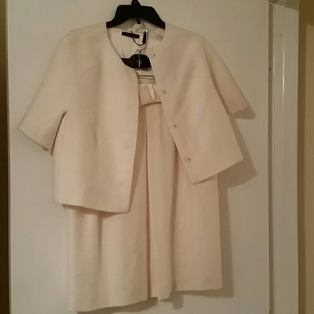 Elie Tahari White Skirt Suit Set