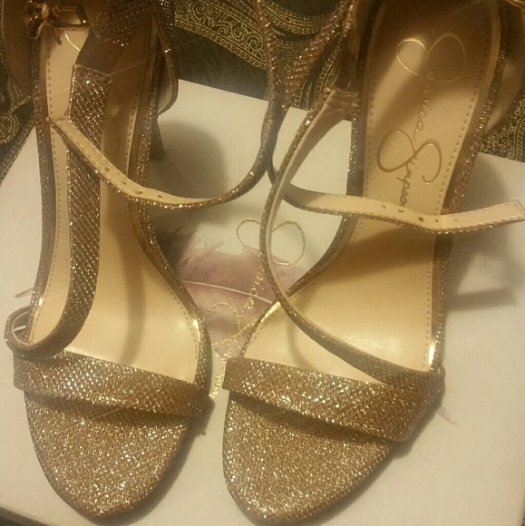 Jessica Simpson - Picture 2 of 4