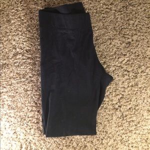 Black leggings
