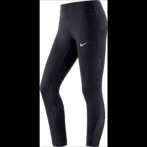 NWT L BLACK NIKE LEGGINGS
