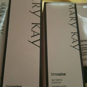 Daily facial set