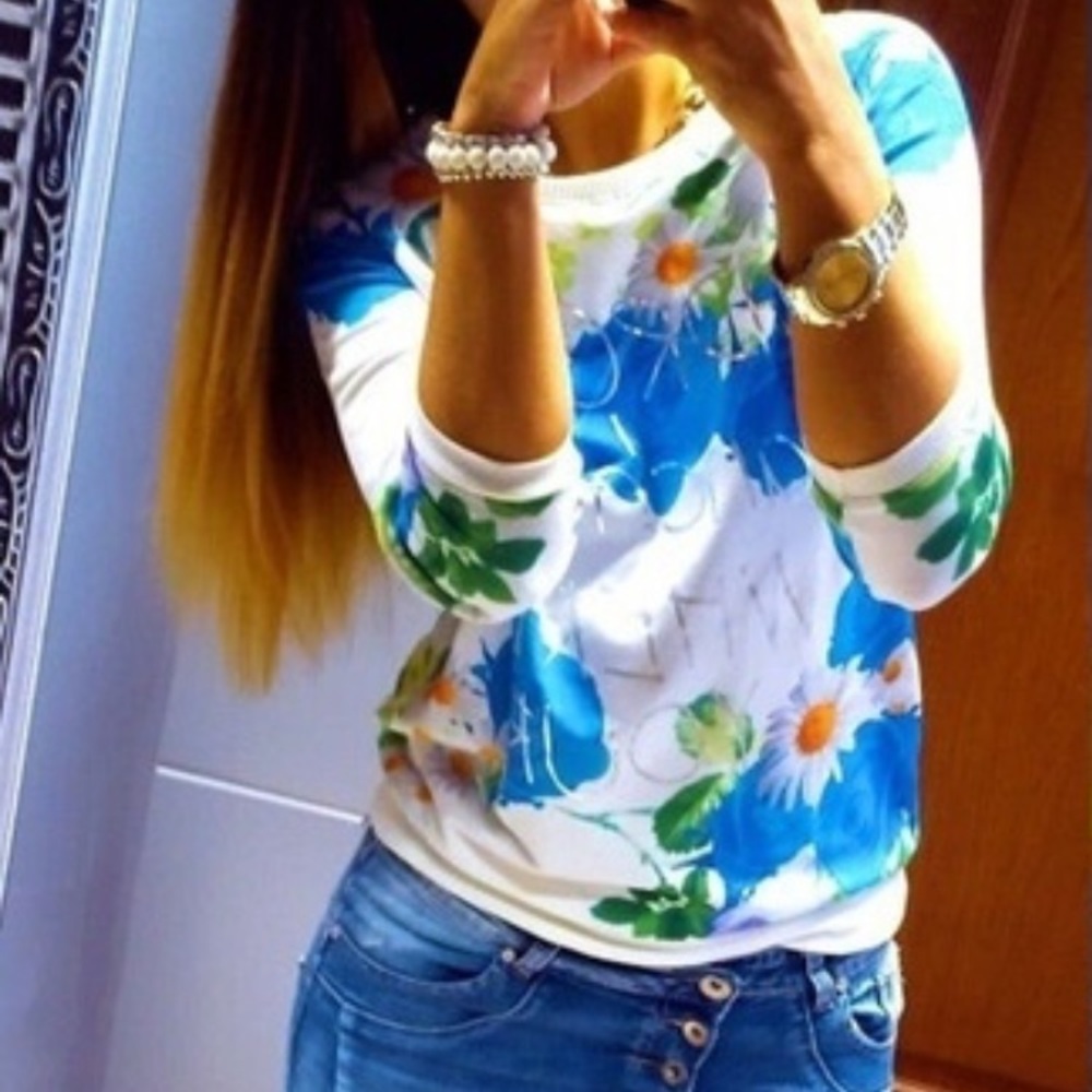 🎉HP🎉Floral shirt NWOT