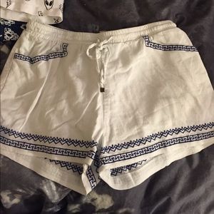 Mid rise shorts