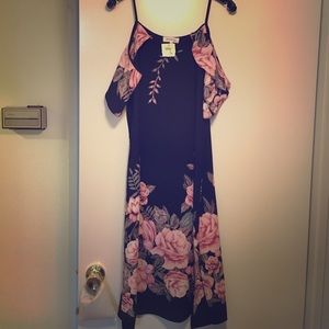 Beautiful cold shoulder dress!