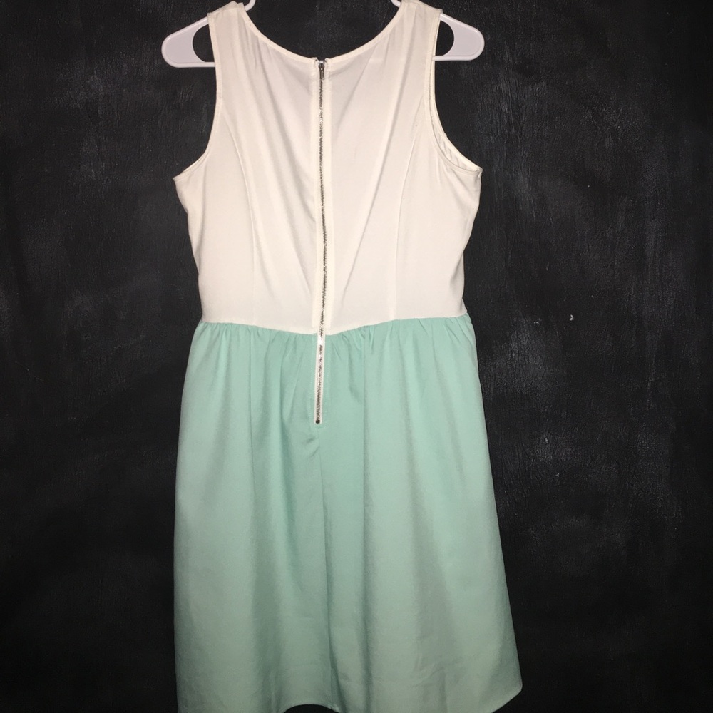 Sundress - Picture 2 of 2