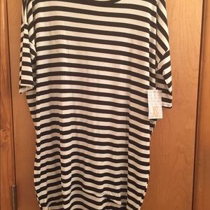 LulaRoe NWT Irma Black and White Striped.