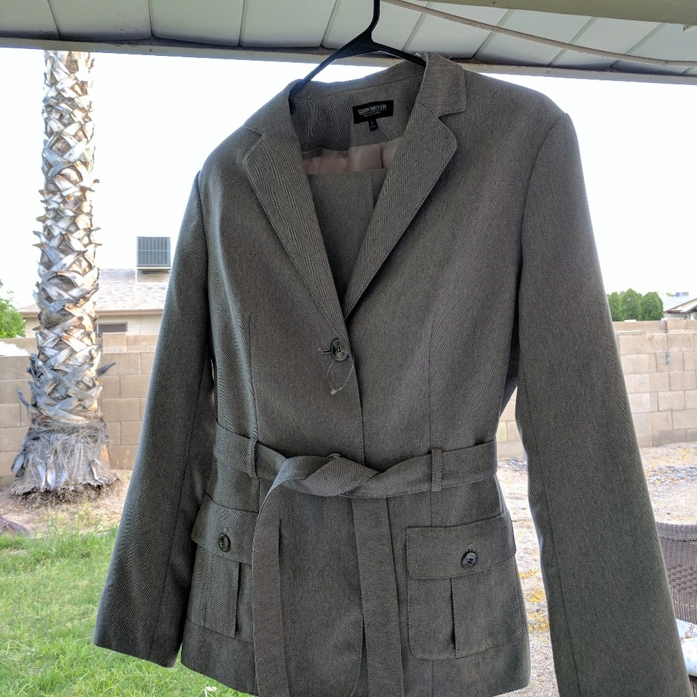 NWT!  John Meyer Pant Suit