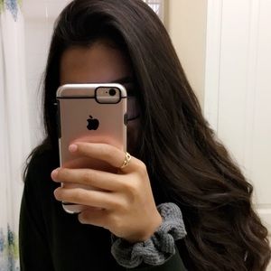 Meet your Posher, Isabelle