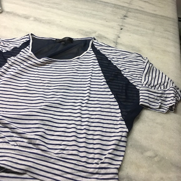 Blue/ off white crop top - Picture 3 of 3