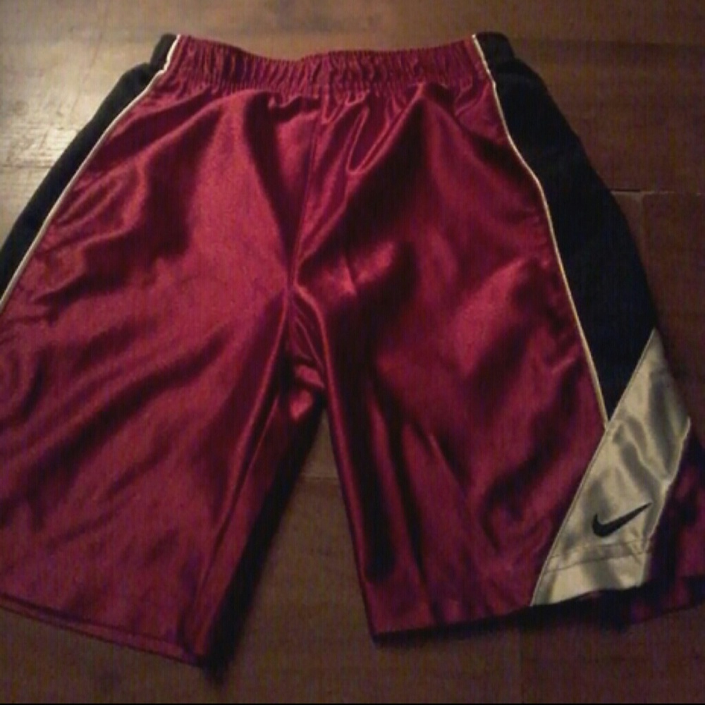 Boys nike gym shorts