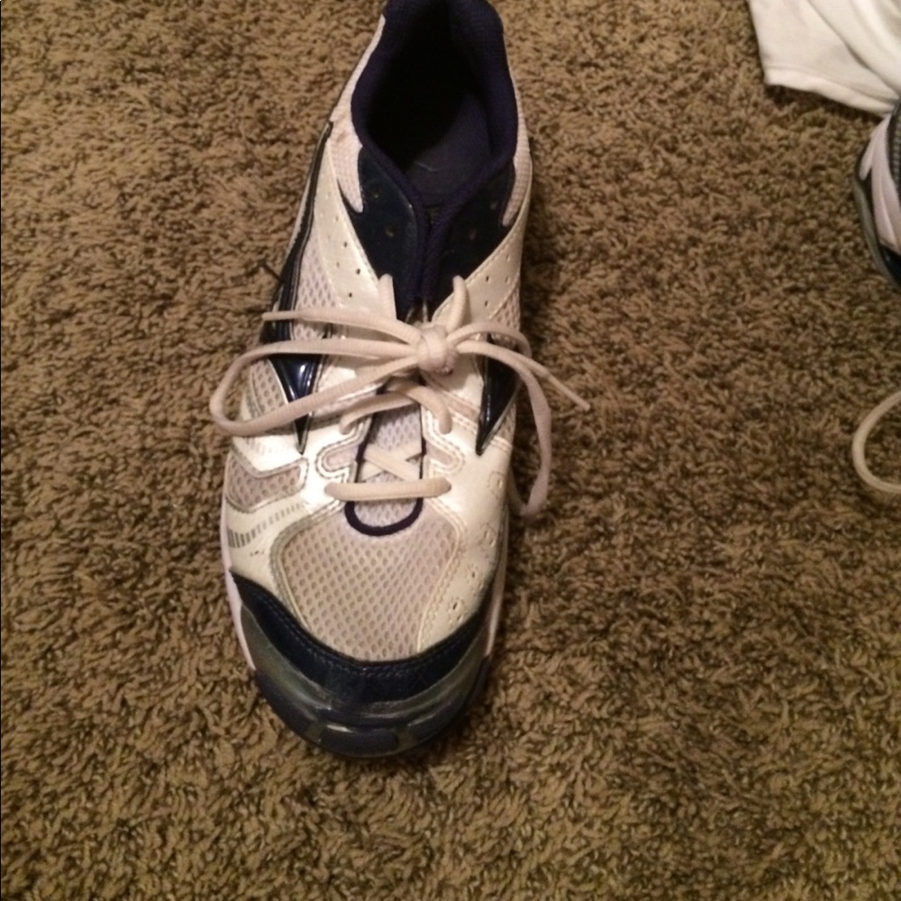 Mizuno Volleyball Shoes