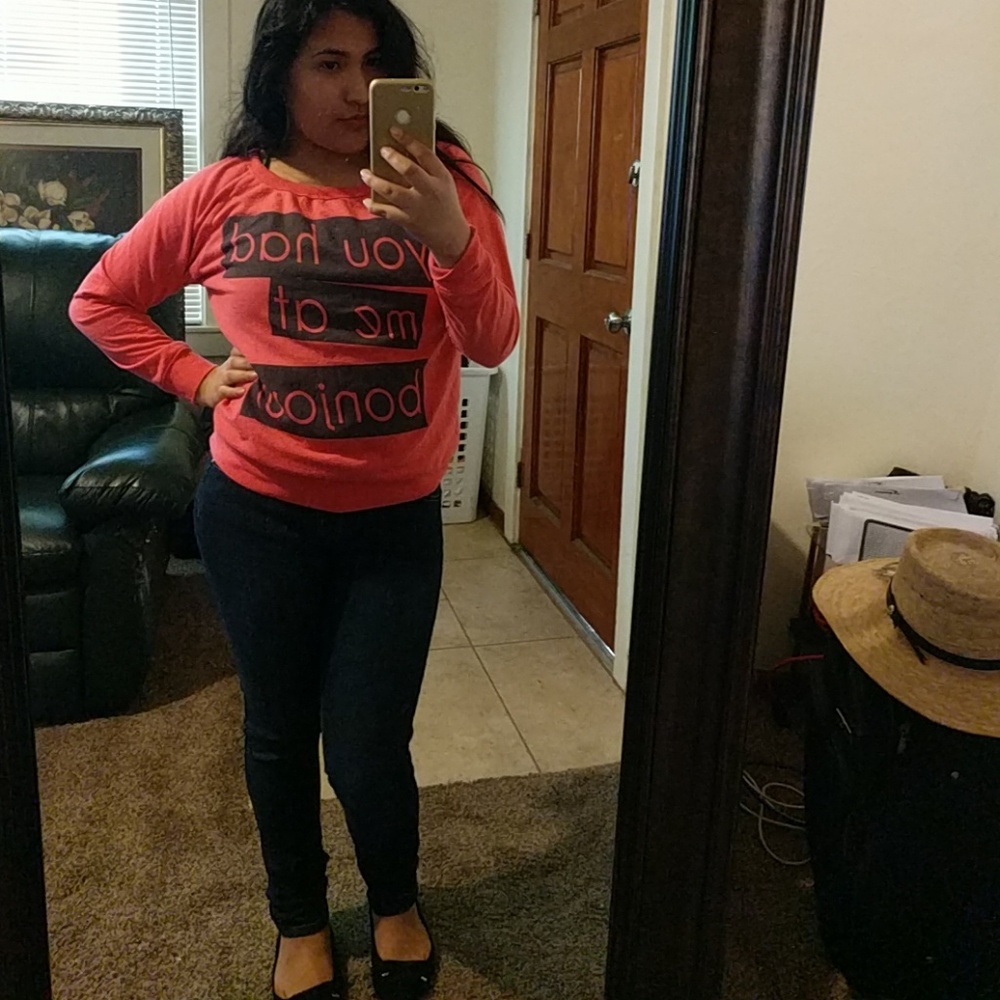 Pink long sleeve sweat shirt