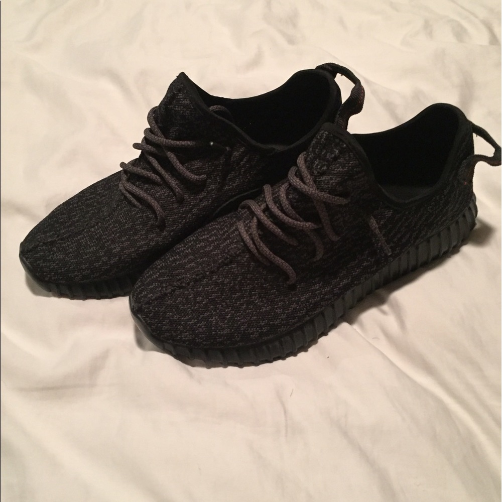 Yeezy boost 350 size 10